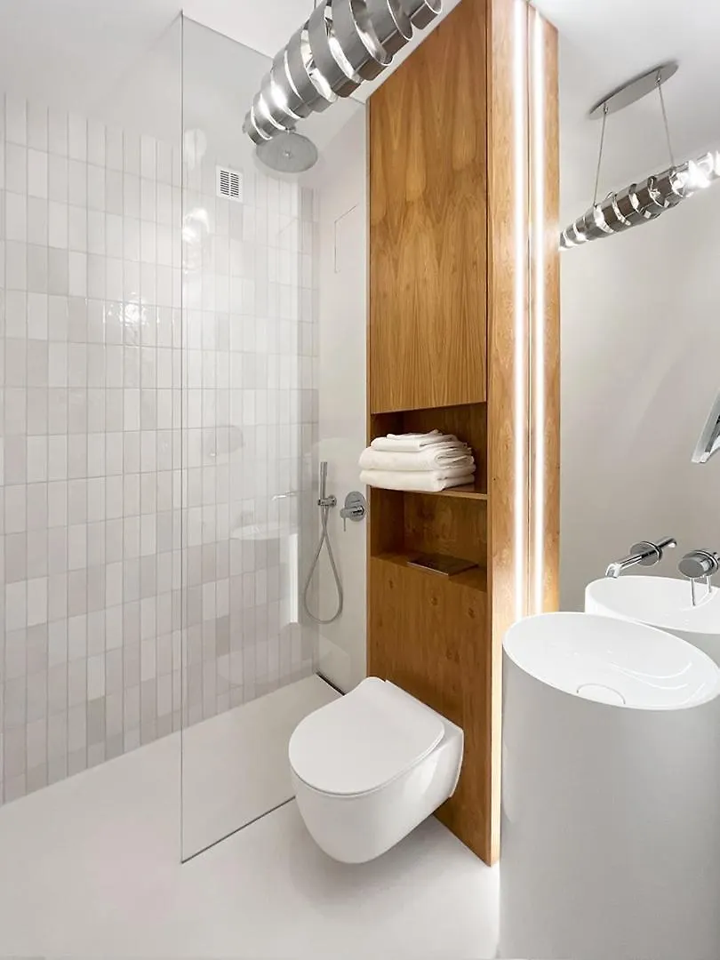 Modern Central Studio - Metro & Plac Zbawiciela Warsaw Apartment